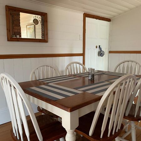 That Seaside Cottage - Fully Equipped Home, 4 Bedrooms On The Foreshore Tooradin Extérieur photo