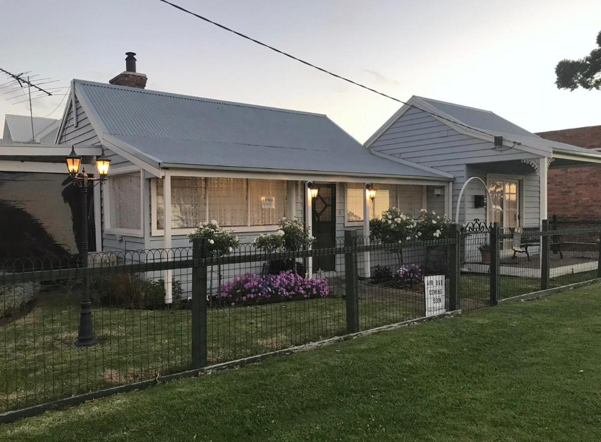 That Seaside Cottage - Fully Equipped Home, 4 Bedrooms On The Foreshore Tooradin Extérieur photo