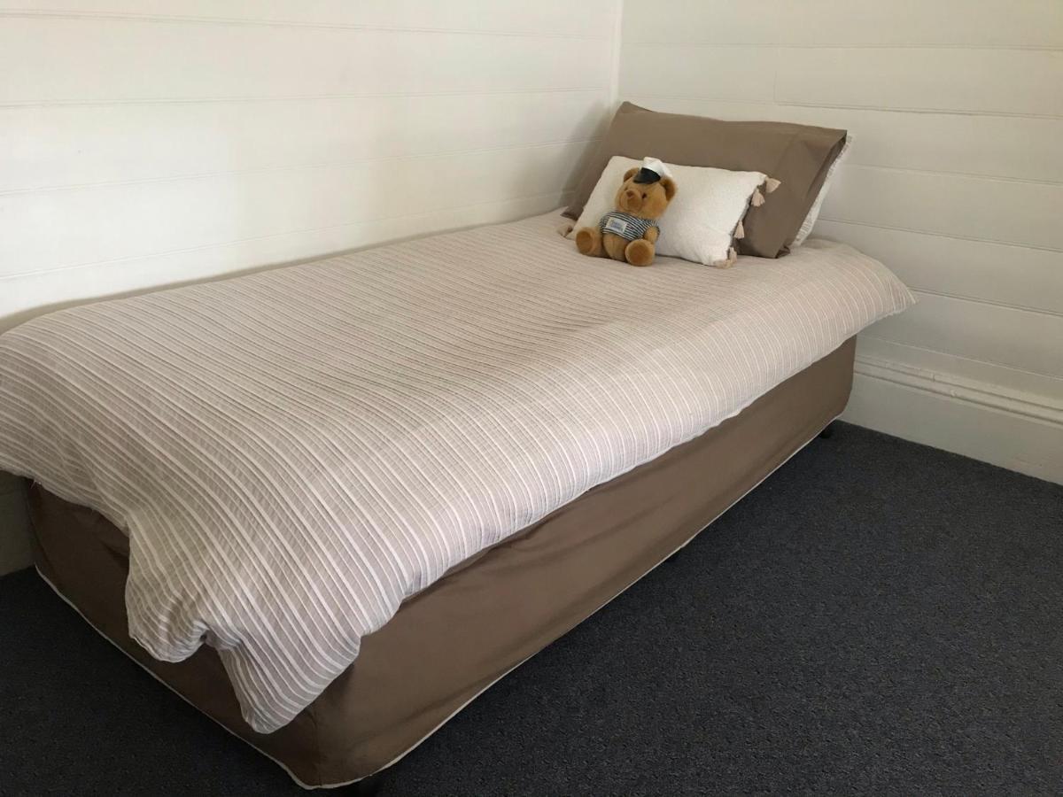 That Seaside Cottage - Fully Equipped Home, 4 Bedrooms On The Foreshore Tooradin Extérieur photo