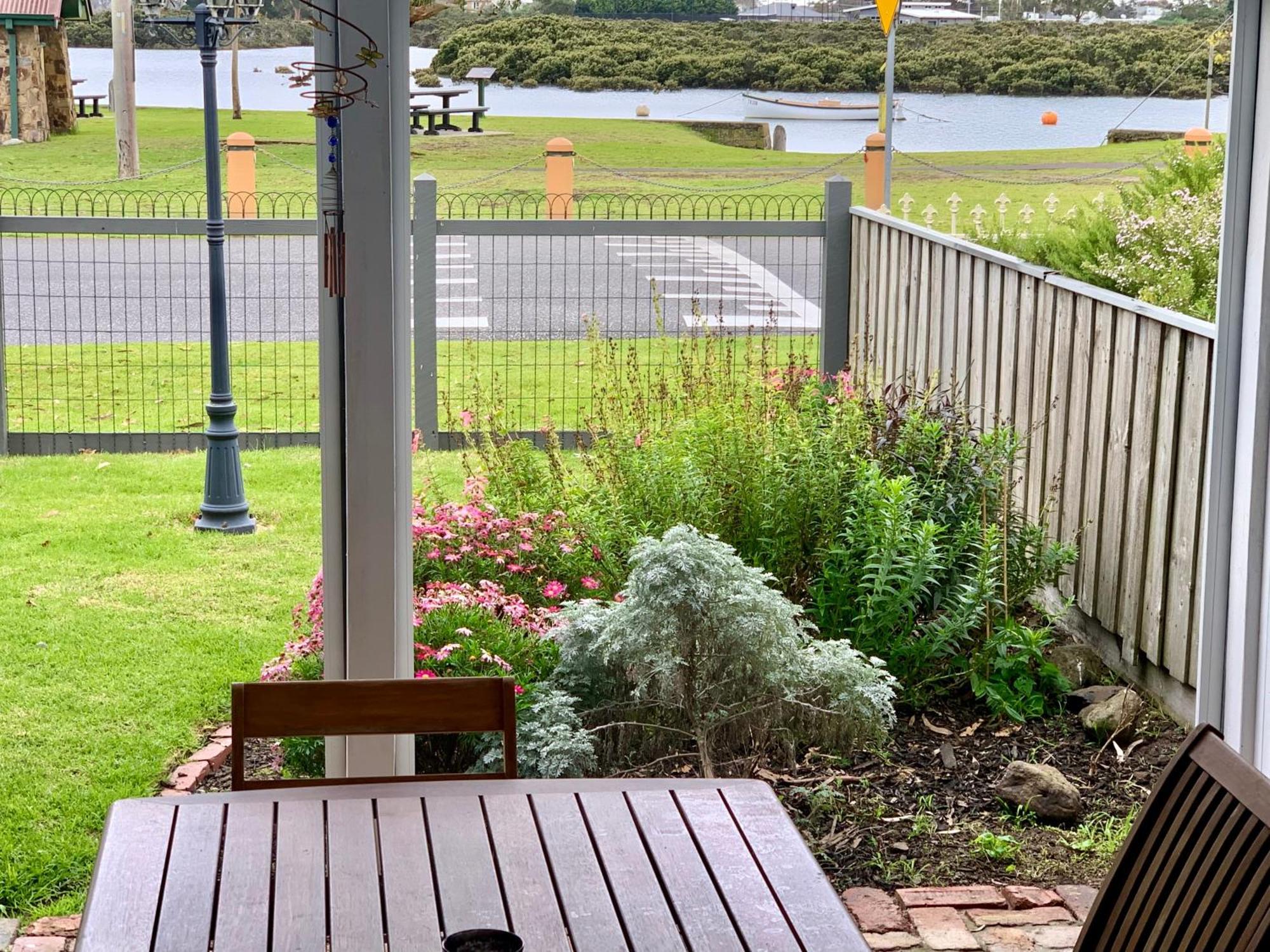 That Seaside Cottage - Fully Equipped Home, 4 Bedrooms On The Foreshore Tooradin Extérieur photo